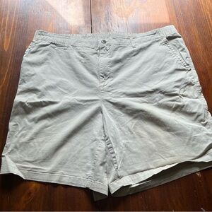 Old Navy Men's Gray Flat Front Shorts